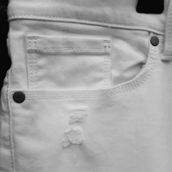 BANANA REPUBLIC WINTER WHITE PREMIUM JEANS - Picture 4 of 8